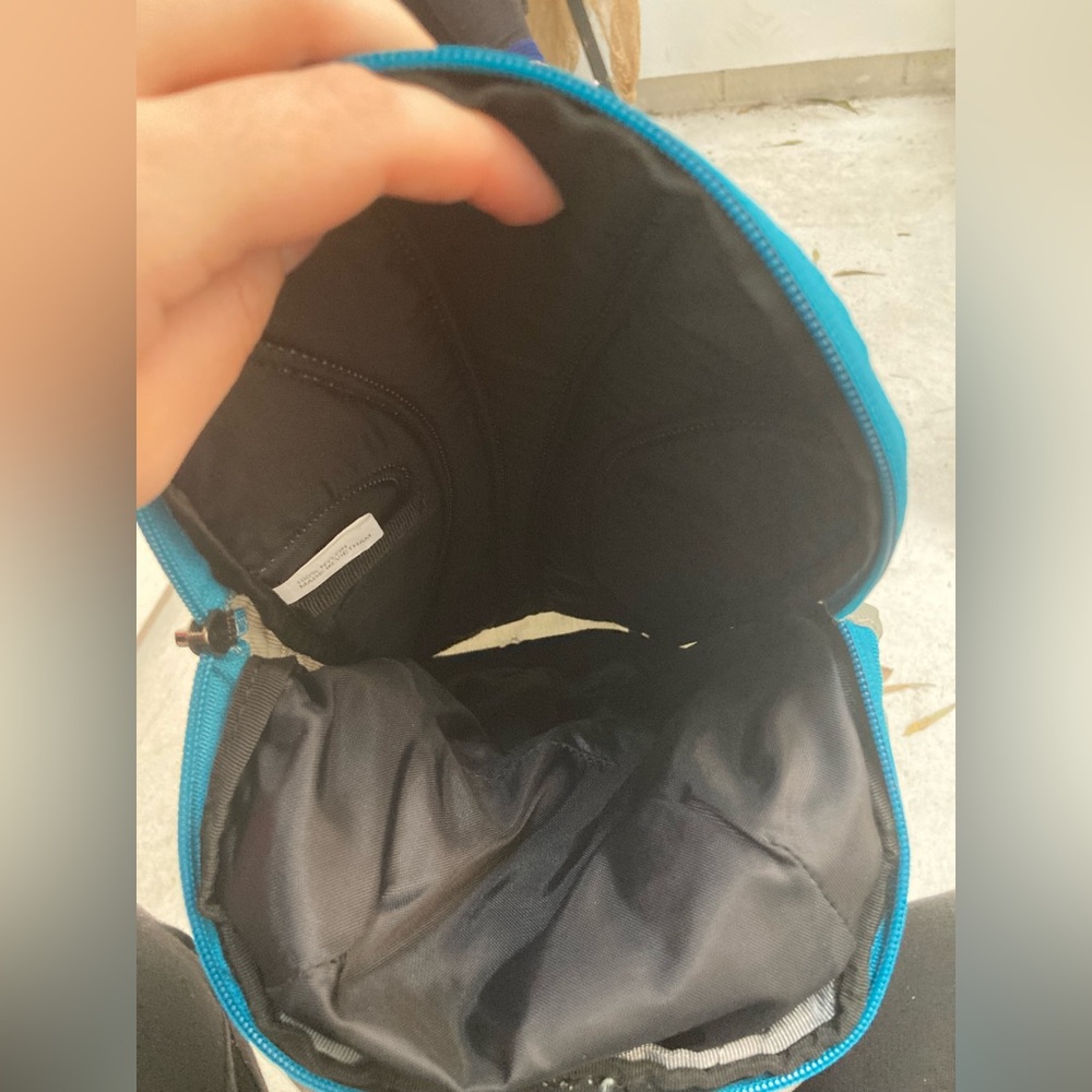 Kathmandu backpack - Picture 3 of 6